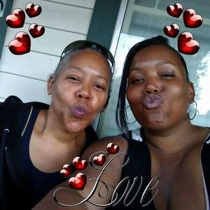 Meet your Posher, Celia